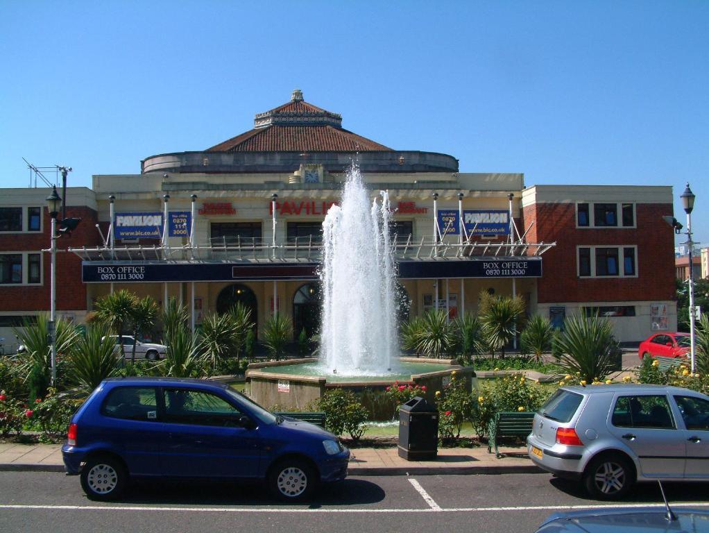 بورنماوث Gervis Court Hotel المظهر الخارجي الصورة